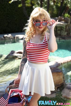 Original 3840 px/ 5760 px