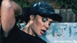 Original 1620 px/ 911 px