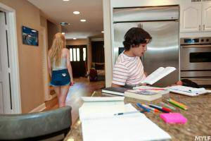 Original 900 px/ 600 px