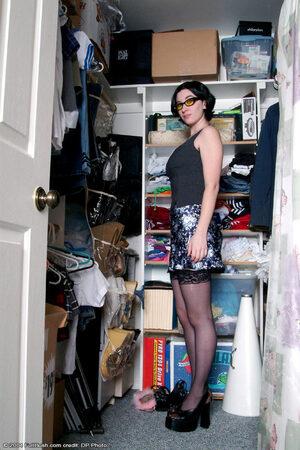 Original 683 px/ 1024 px