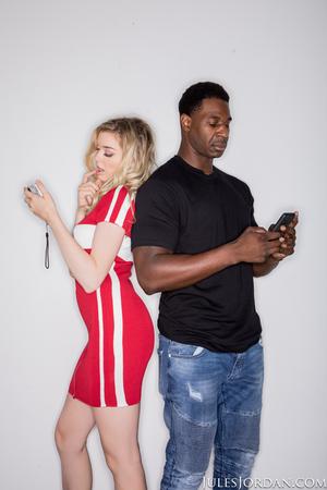 Original 1066 px/ 1600 px