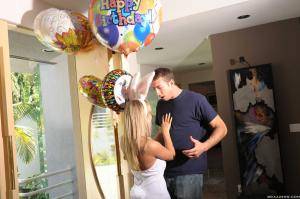 Original 2499 px/ 1663 px