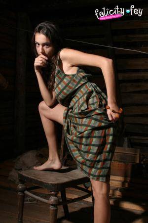 Original 680 px/ 1024 px