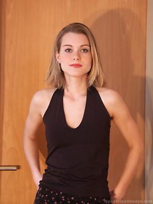 Original 768 px/ 1024 px