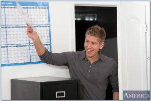 Original 850 px/ 571 px