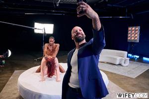 Original 2999 px/ 2000 px