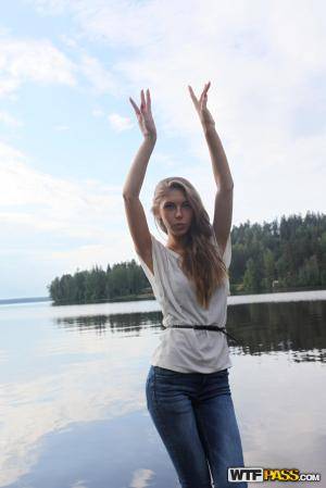 Original 1067 px/ 1600 px