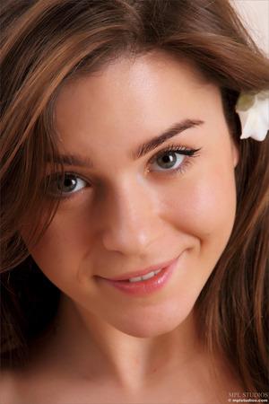 Original 2001 px/ 3000 px