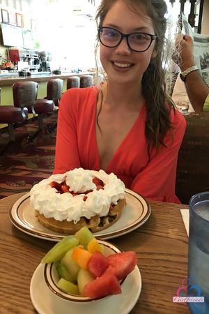 Original 2000 px/ 3000 px