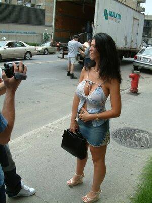 Original 495 px/ 660 px