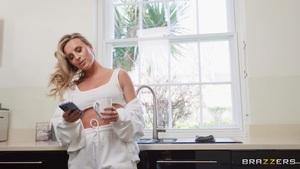 #Brazzers - Kayla Wild - Window Washing Wankers