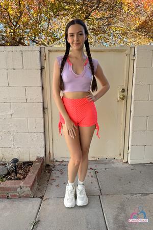 #ATKGirlfriends - Serena Hill