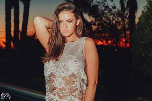 Original 4500 px/ 3000 px