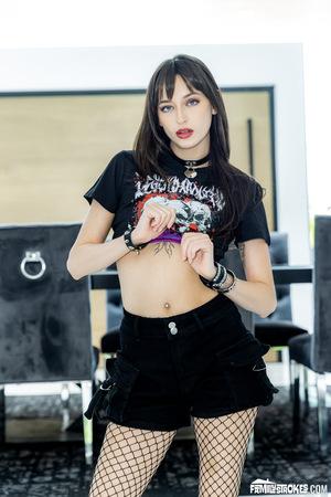 Original 1080 px/ 1620 px