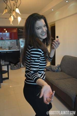 Original 2000 px/ 3000 px