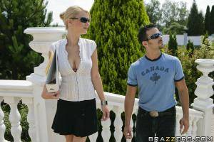 Original 900 px/ 600 px