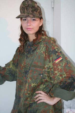 Original 1664 px/ 2496 px