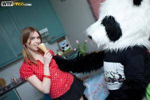 Original 1600 px/ 1067 px