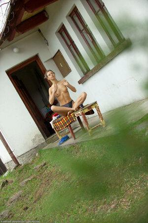 Original 1024 px/ 1536 px