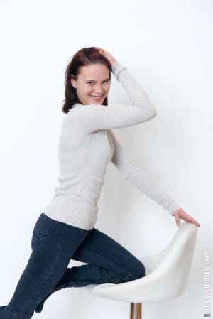 Original 854 px/ 1280 px