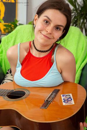 Original 3840 px/ 5760 px