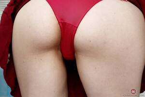 Original 1600 px/ 1067 px