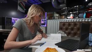 #RealityKings - Dez Hansen - Pizza Shop Study Break