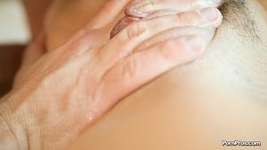 Original 1500 px/ 844 px