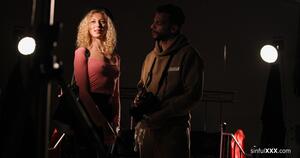 Original 5000 px/ 2637 px