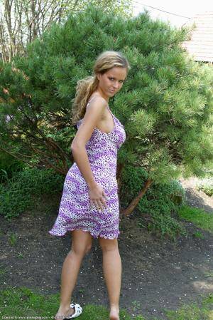 Original 683 px/ 1024 px