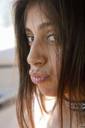 Original 1280 px/ 1920 px