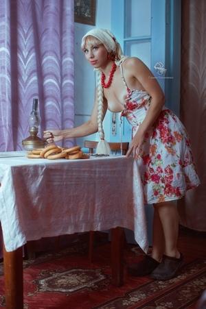 Original 402 px/ 604 px