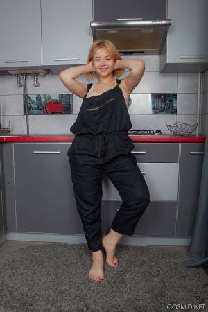 Original 2000 px/ 3000 px