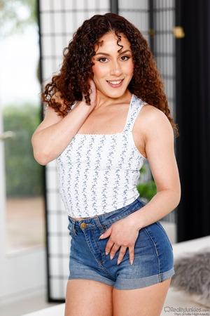 Original 1280 px/ 1919 px