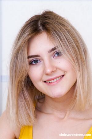 Original 2667 px/ 4000 px