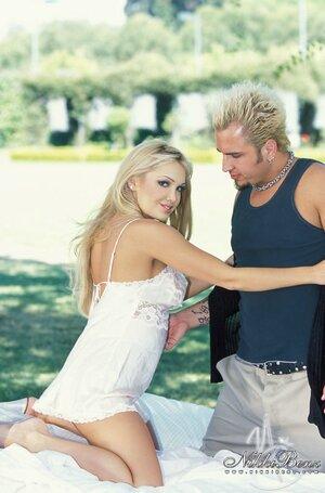 Original 675 px/ 1024 px