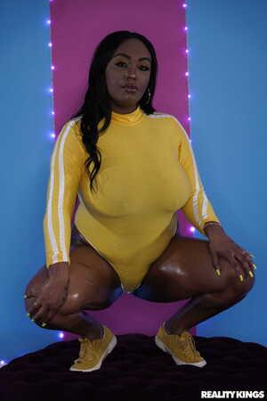 Original 1663 px/ 2493 px