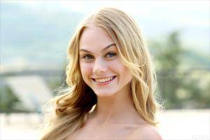 Original 3000 px/ 2001 px