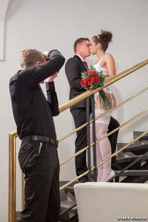 Original 1067 px/ 1600 px