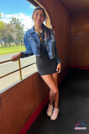 Original 2000 px/ 3000 px