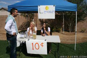 Original 900 px/ 600 px