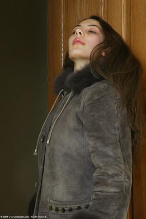 Original 684 px/ 1024 px