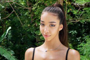 Original 4500 px/ 3000 px