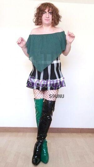 Original 400 px/ 709 px