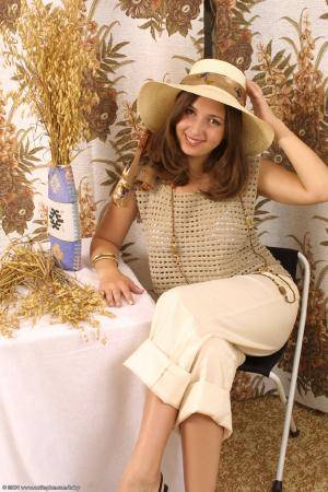 Original 682 px/ 1024 px