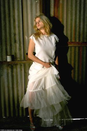 Original 1021 px/ 1536 px