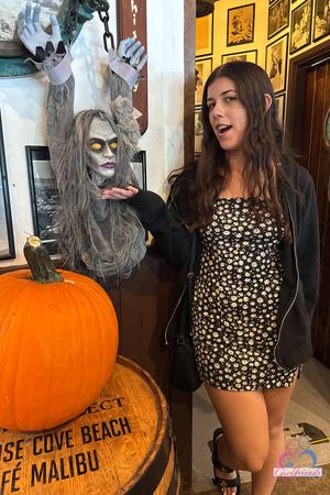 Original 3333 px/ 5000 px