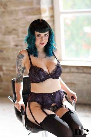 Original 854 px/ 1280 px