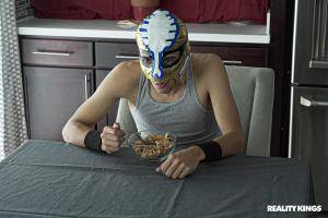 Original 3000 px/ 2000 px