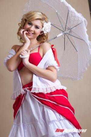 Original 683 px/ 1024 px